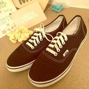 VANS authentic classics